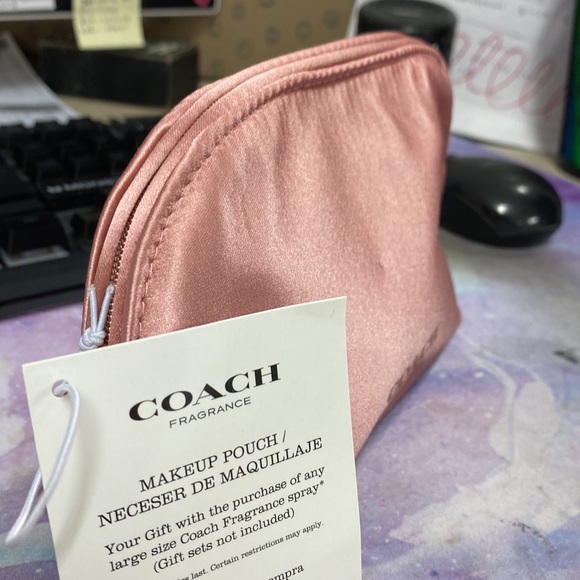 COACH MAKEUP POUCH NWT - Picture 7 of 10